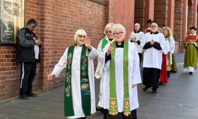 Rev'd Dr Lesley McLean in the procession for the 2022 MOW Conference
